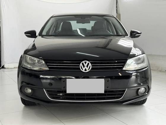 VOLKSWAGEN JETTA 2.0 TSI HIGHLINE 211CV GASOLINA 4P TIPTRONIC